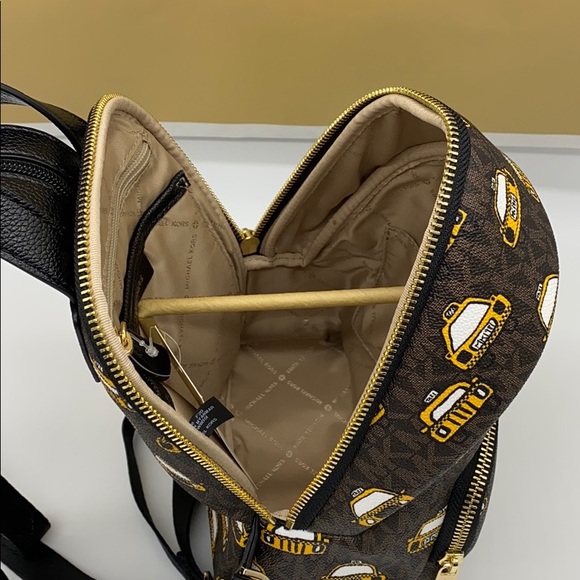 MICHAEL KORS NEW YORK CITY ERIN SMALL BACKPACK - Picture 11 of 16